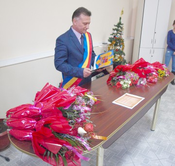 Căsătoriile civile ar putea să NU mai fie oficiate la Primărie. Legea propusă de parlamentarii UDMR
